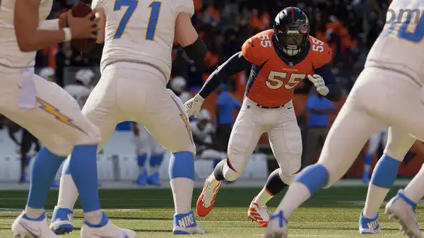 劲爆美式橄榄球22.Madden NFL 22 | PS4游戏